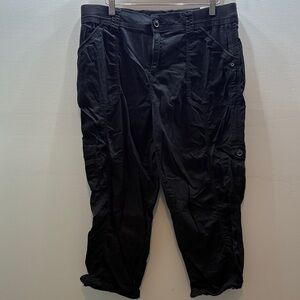 Style & Co. Black Capris